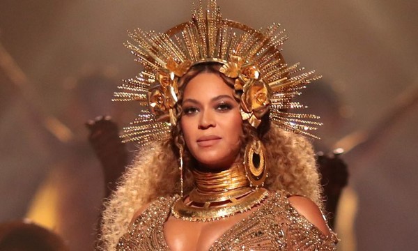 Beyonce-grammys crown
